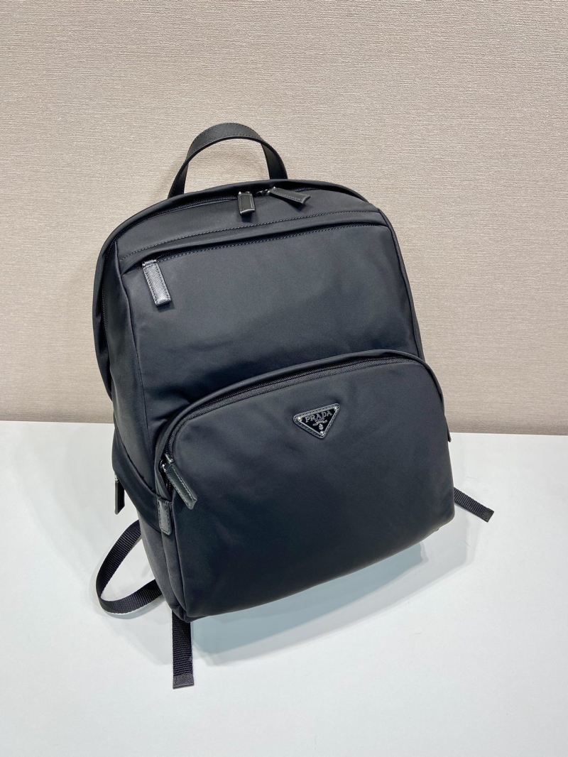 Pra*a backpacks